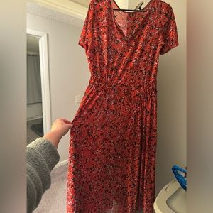 Simply Vera Women’s Cheetah Print Maxi Dress **LIKE NEW**